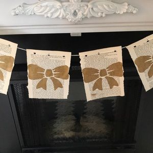 🌹💐Pretty Hand Painted Garland 🌷💐